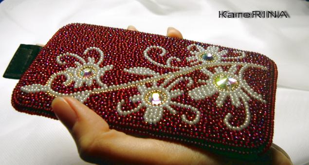 Case beaded