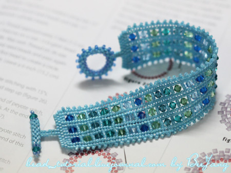 Braided beaded bracelet with bicone