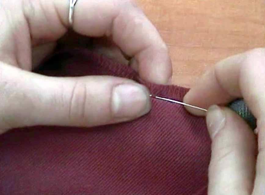 HANDMADE: loop-like stitches
