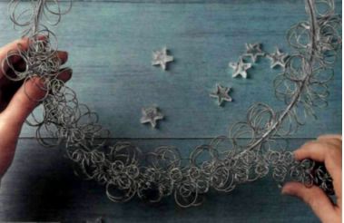 Wire wreath