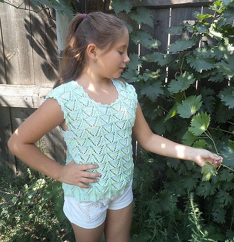Children's summer knitted top for girls